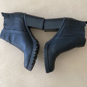 Sam&Libby Ankle Boots Sz 9